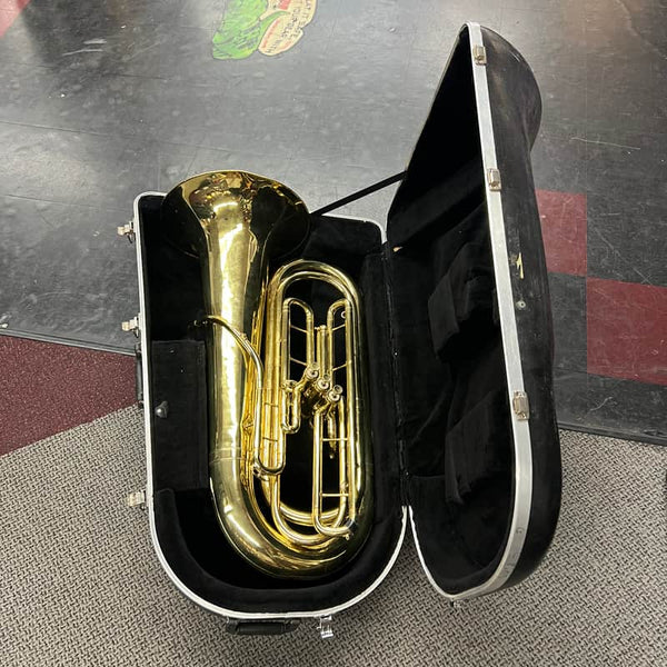 King 1135 Tuba 3 Valve w/Case