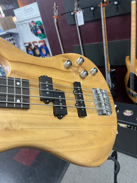 *USED Glarry 4-String Electric Bass Guitar